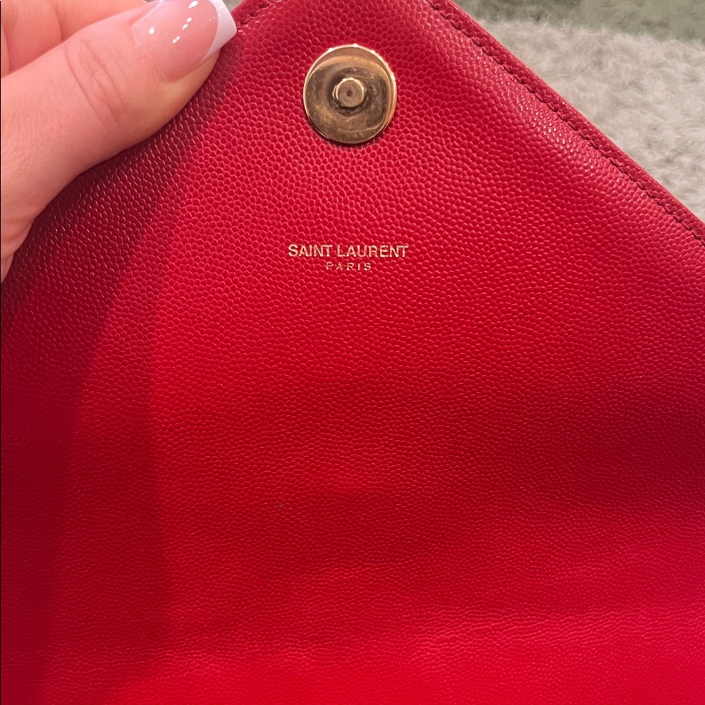 Saint Laurent Red Chevron Shoulder Bag - Picture 8 of 11
